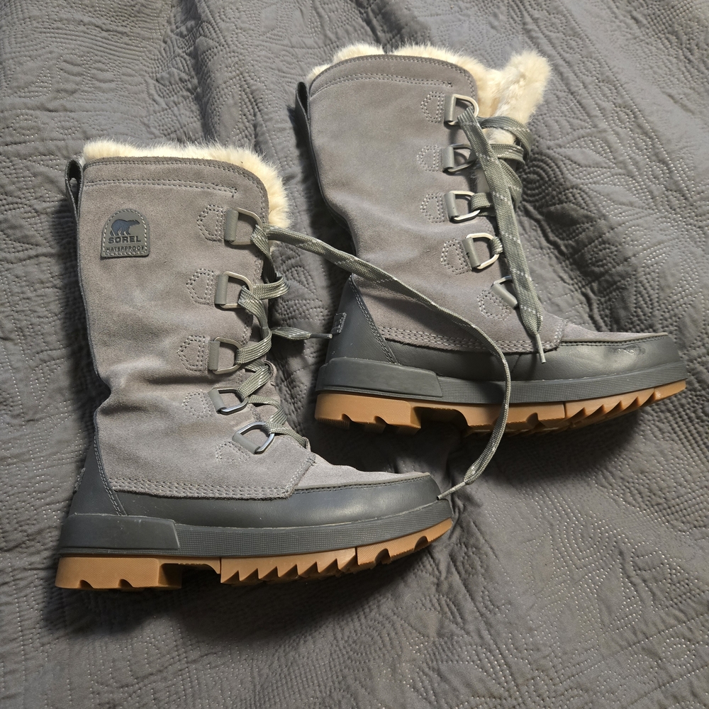 Sorel Women's Gray Winter Boots